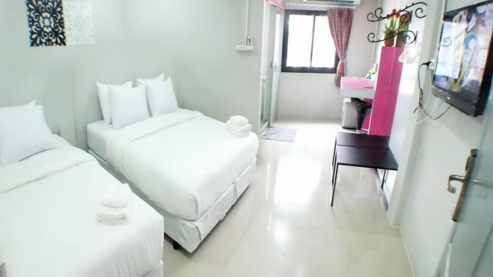Ma Non Nont Hotel & Apartment Nonthaburi Bagian luar foto