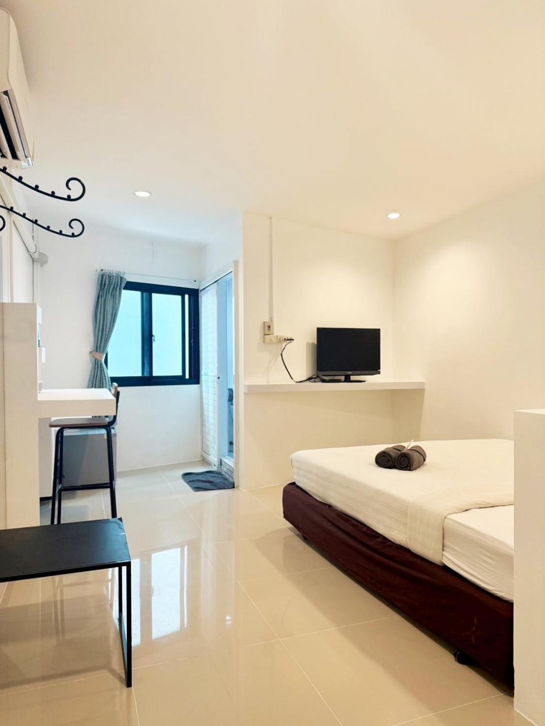 Ma Non Nont Hotel & Apartment Nonthaburi Bagian luar foto